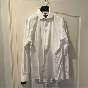 XL white Awearness by Kenneth Cole Dress shirt. Like new. 17 ½” 36/37